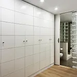 Amplitud, Diseno E Historia En El Casco Viejo * Bilbao