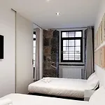 Amplitud, Diseno E Historia En El Casco Viejo Apartament *