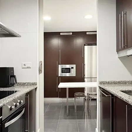 Amplitud, Diseno E Historia En El Casco Viejo * Бильбао