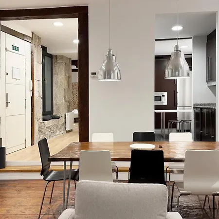 Amplitud, Diseno E Historia En El Casco Viejo Апартаменты Бильбао