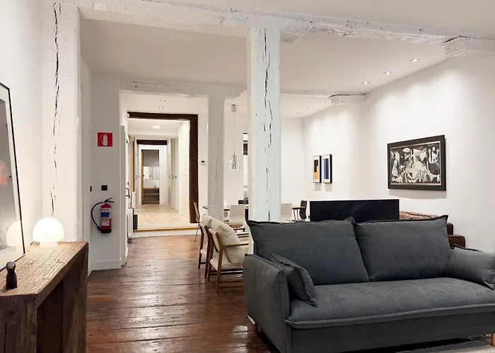 Amplitud, Diseno E Historia En El Casco Viejo Апартаменты *