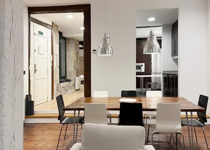 Amplitud, Diseno E Historia En El Casco Viejo Апартаменты Бильбао