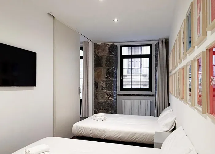 Amplitud, Diseno E Historia En El Casco Viejo Апартаменты *