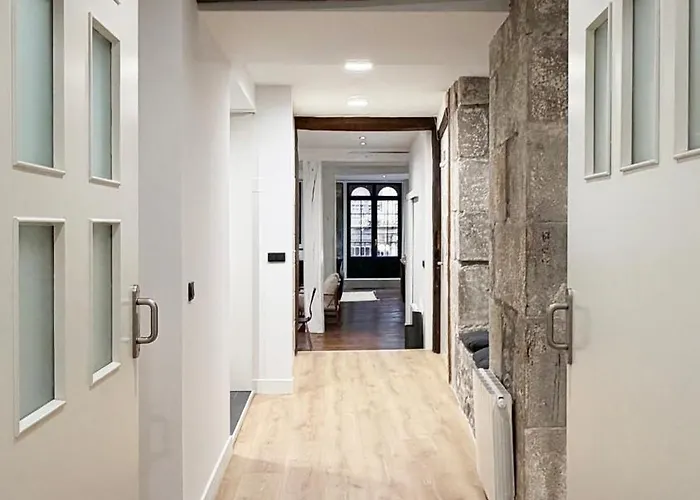 Amplitud, Diseno E Historia En El Casco Viejo Апартаменты *